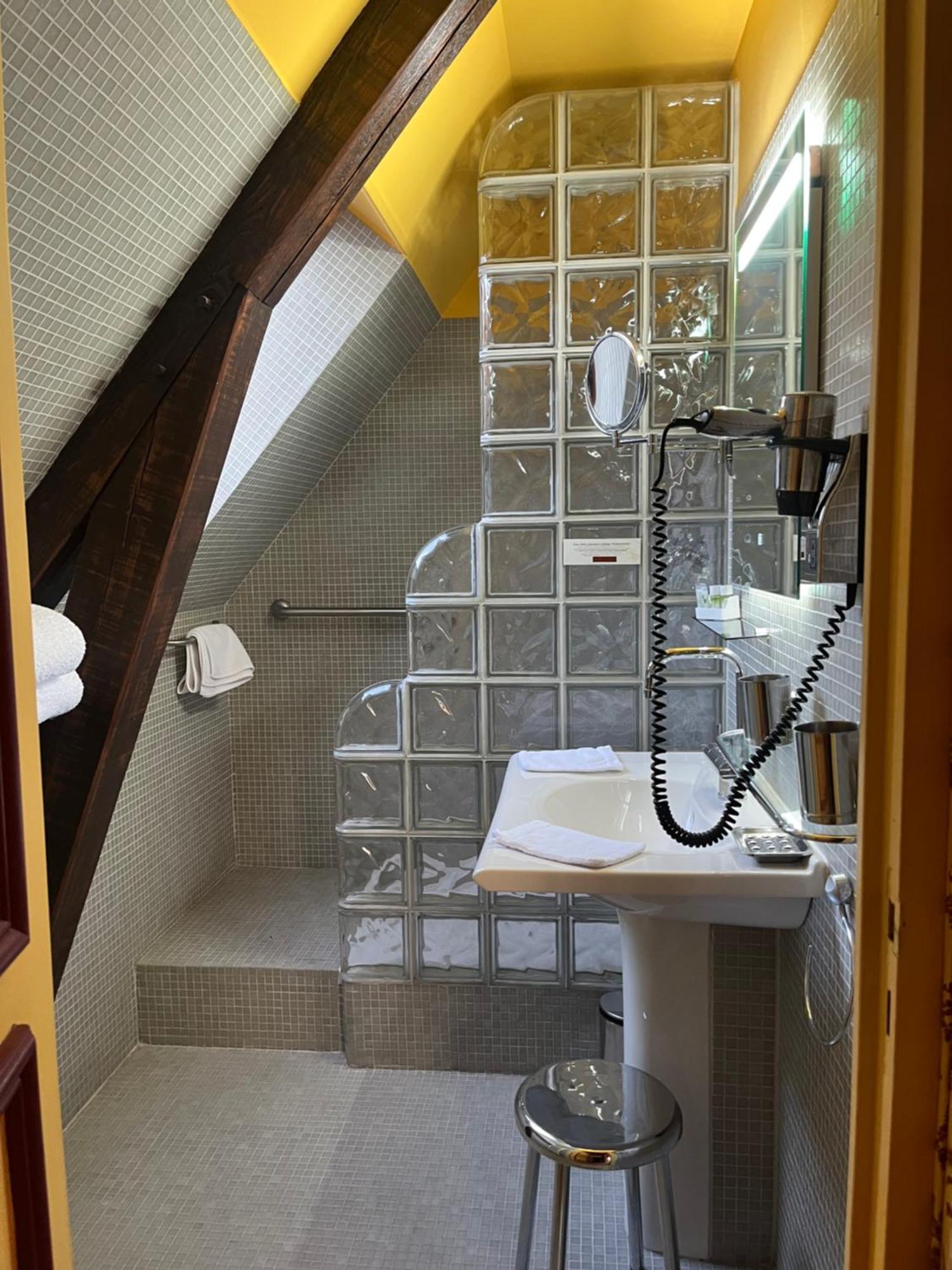 Auberge Du Val Au Cesne Saint-Clair-sur-les-Monts Экстерьер фото