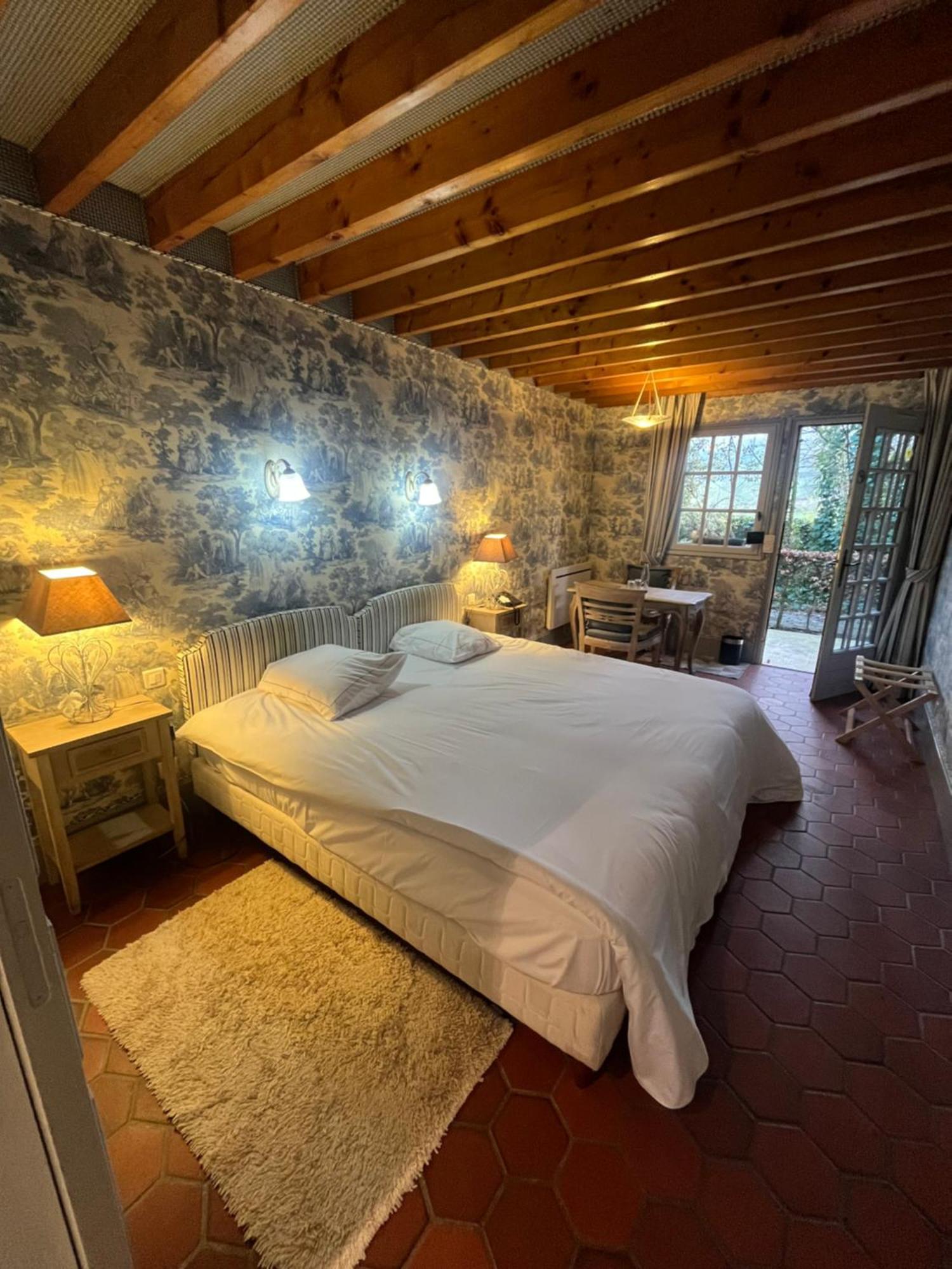 Auberge Du Val Au Cesne Saint-Clair-sur-les-Monts Экстерьер фото